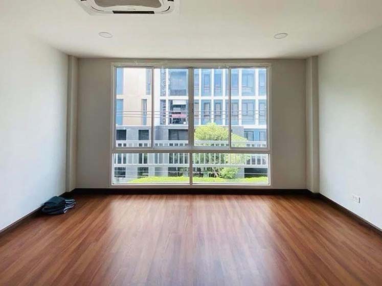 Townhouse in Sukhumvit 